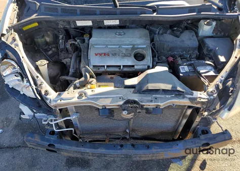 2004 Toyota Sienna Xle z USA, uszkodzony, nr VIN 5TDZA22C74S204062